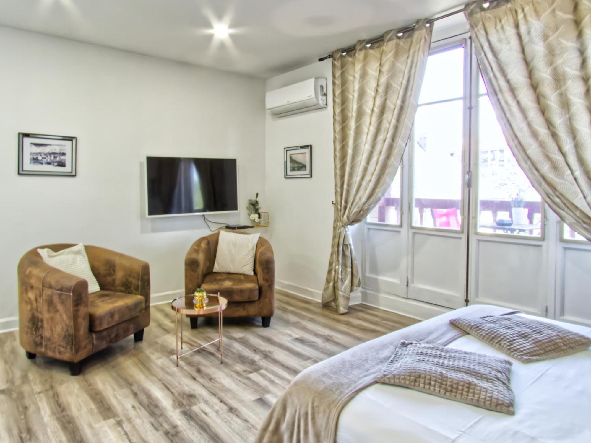 Apartament Francois 1Er Au Manoir Grenoble Zewnętrze zdjęcie